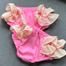 Bloomers (Pink)/ กางเกงในสีชมพูใส่ทับผ้าอ้อม